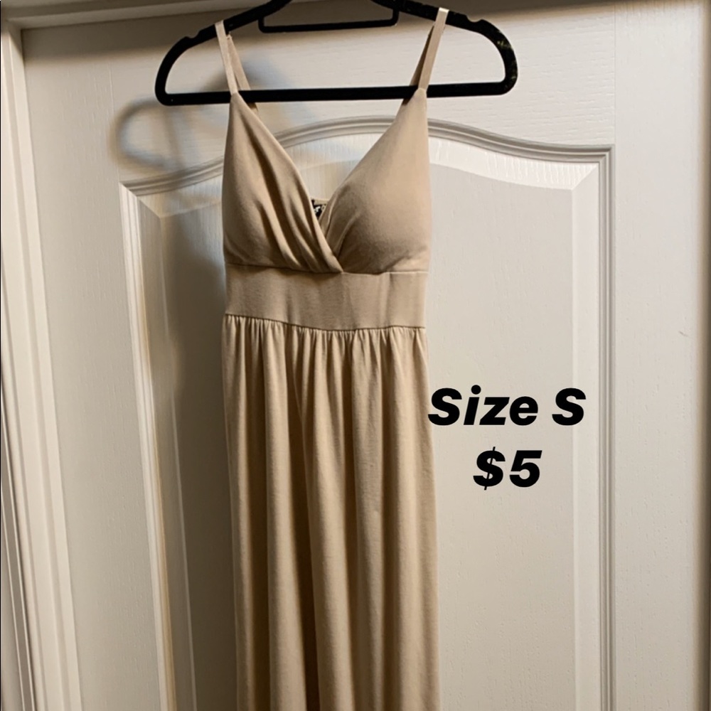 Maxi dress